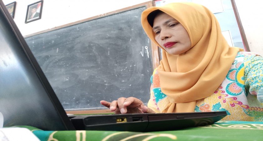 MAU BELAJAR MENULIS?  AYO KITA MENULIS!